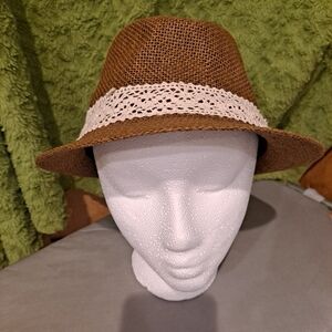 Ladies Fit Brand Brown Straw Fedora Hat with Cream Lace Band